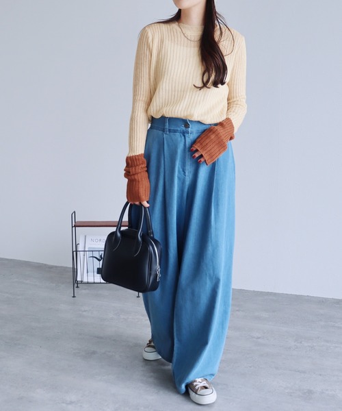 reca（レカ）の「袖切替ニットプルオーバー（ニット/セーター・レディース・ブラウン/チャコールグレー/アイボリー/ブラック・FREE）」の6枚目の写真