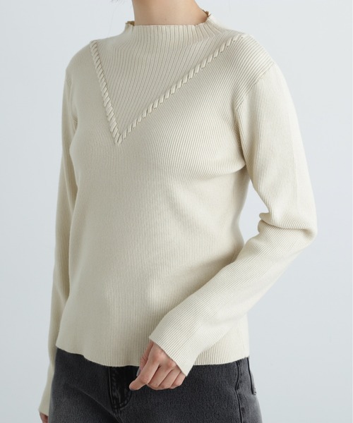 N.（N. Natural Beauty Basic）（エヌエヌナチュラルビューティーベーシック）の「デザインネックリブニット（ニット/セーター・レディース・ライトグリーン/グレー/チャコールグレー/オフホワイト・MEDIUM）」の14枚目の写真