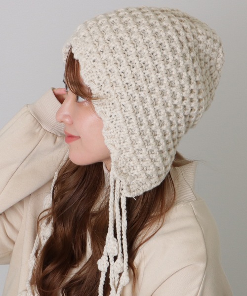 Lace Ladies(レースレディース)の「ソリッドカラー 耳付き フリンジ ニット ワッチ(ニットキャップ/ビーニー・レディース・ベージュ/ブラック/アイボリー・FREE)」の16枚目の写真