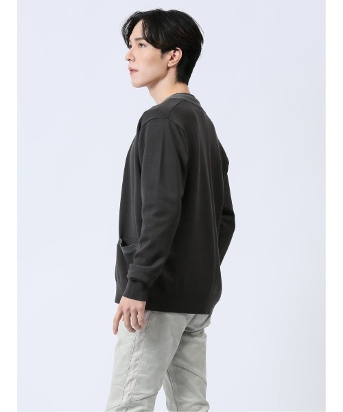 renoma HOMME(レノマオム)の「【ストレッチ ウォッシャブル】レノマ オム クレリック Vネック ニットカーディガン(カーディガン/ボレロ・メンズ・ライトグレー/グレー系その他2・LARGE/MEDIUM/X-LARGE)」の5枚目の写真
