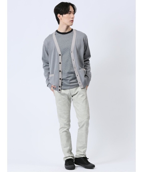 renoma HOMME(レノマオム)の「【ストレッチ ウォッシャブル】レノマ オム クレリック Vネック ニットカーディガン(カーディガン/ボレロ・メンズ・ライトグレー/グレー系その他2・LARGE/MEDIUM/X-LARGE)」の18枚目の写真