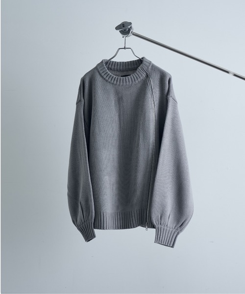 ELLUV(エルブ)の「【ELLUV/エルヴ】-2025AW EDIT-カーブラウンドジップギミック ヘビーオーバーサイズニット(ニット/セーター・メンズ・ブルー/ブラック/アイボリー/グレー/ダークオレンジ/ダークブルー・S/M/L)」の11枚目の写真