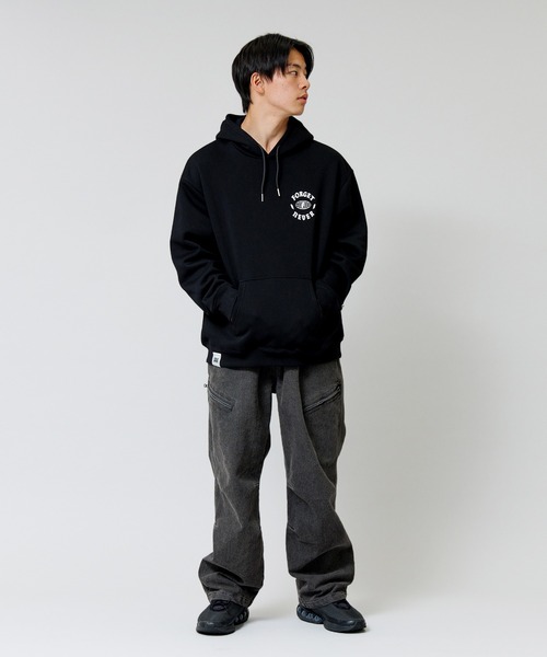 FORGET NEVER（フォーゲットネバー）の「【GLSW. × FORGET NEVER】CIRCLE LOGO裏起毛パーカー（パーカー・メンズ・ブラック/グレー・S/M/L/LL）」の4枚目の写真