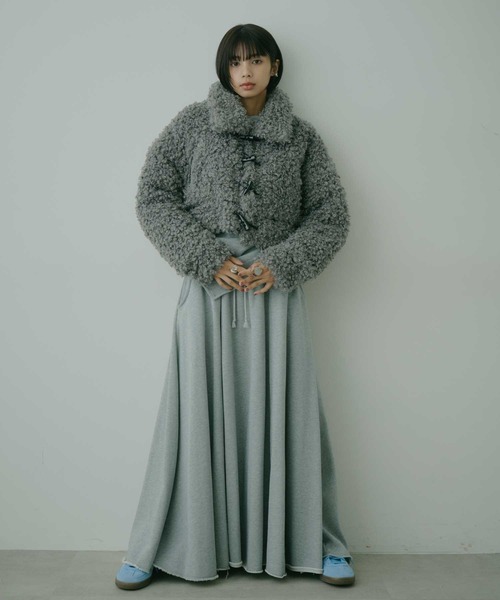 ANTONIO VATTEV スカート av vattev アントニオヴァッテフ A-ライン Vent スカート