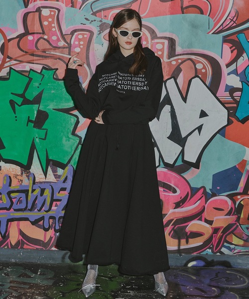 VIOLETTA（ヴィオレッタ）の「スウェットロングフレアスカート（スカート・レディース・グレー/ブラック・S/M）」の5枚目の写真