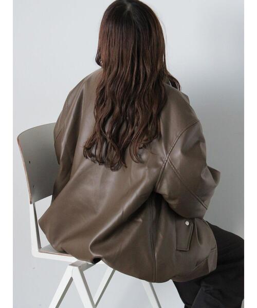 ehka sopo（エヘカソポ）の「エコレザーボアリバーシブルジャケット