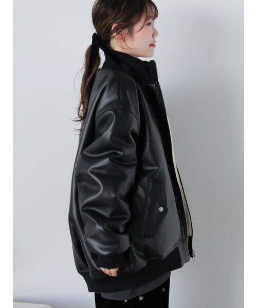 ehka sopo（エヘカソポ）の「エコレザーボアリバーシブルジャケット