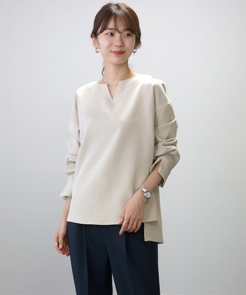 Aletta vita(アレッタビータ)の「ジョーゼット袖スリットキーネックブラウス(Tシャツ/カットソー・レディース・ブラック/ベージュ/ミント・FREE)」の19枚目の写真