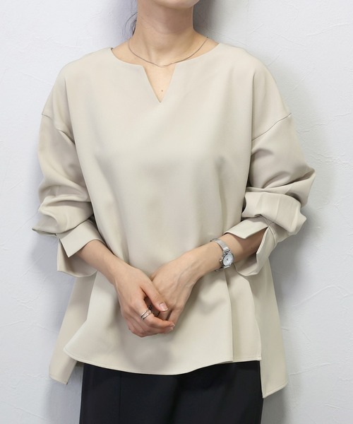Aletta vita(アレッタビータ)の「ジョーゼット袖スリットキーネックブラウス(Tシャツ/カットソー・レディース・ブラック/ベージュ/ミント・FREE)」の14枚目の写真