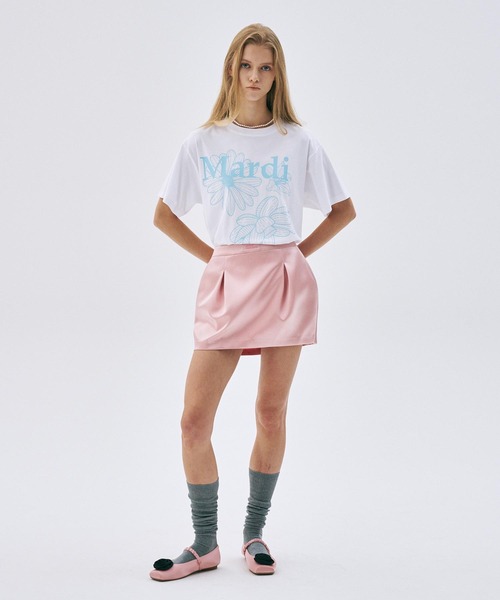 Mardi Mercredi（マルディメクルディ）の「TSHIRT TRIPLE FLOWER（Tシャツ/カットソー・レディース・アイボリー/ホワイト/ベージュ系その他/ホワイト系その他/オートミール/ブラック/ネイビー/ブラック×ピンク/ブラック系その他・FREE）」の21枚目の写真