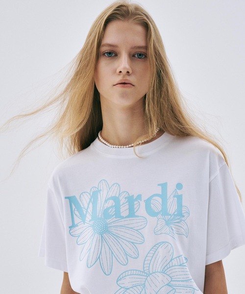 Mardi Mercredi（マルディメクルディ）の「TSHIRT TRIPLE FLOWER / Tシャツ トリプル フラワー（Tシャツ/カットソー・レディース・アイボリー/ホワイト/ベージュ系その他/ホワイト系その他/オートミール/ブラック/ネイビー/ブラック×ピンク/ブラック系その他・FREE）」の13枚目の写真
