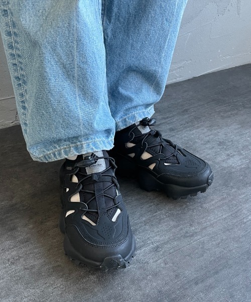 Columbia（コロンビア）の「【WEB限定】[Columbia/コロンビア] THRIVE REVIVE アウトドアサンダル（サンダル・レディース・ブラック/ベージュ・23.0cm/24.0cm/25.0cm）」の11枚目の写真