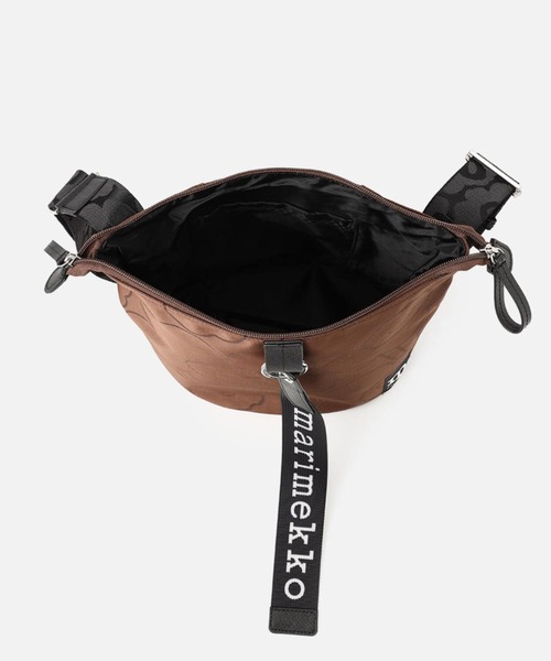 marimekko(マリメッコ)の「Piirto Unikko / Carry All shoulder bag(ショルダーバッグ・レディース・ブラウン・FREE)」の5枚目の写真