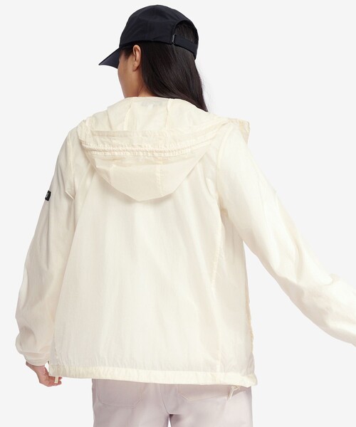 AIGLE（エーグル）の「撥水 ワンポイント刺繍ロゴ コンパクトジャケット（ナイロンジャケット・レディース・ブラック/グリーン/ホワイト・38/36/34/40）」の20枚目の写真