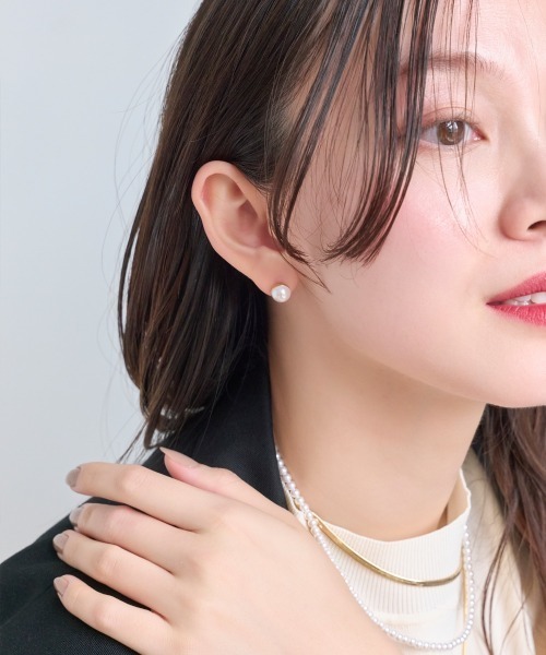 Phoebe(フィービィー)の「ワンポイントパールピアス(ピアス(両耳用)・レディース・ホワイト・FREE)」の2枚目の写真