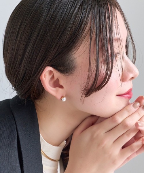 Phoebe(フィービィー)の「ワンポイントパールピアス(ピアス(両耳用)・レディース・ホワイト・FREE)」の3枚目の写真