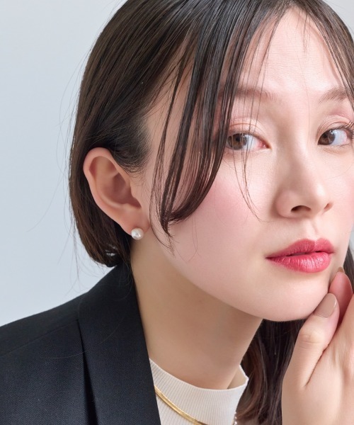 Phoebe(フィービィー)の「ワンポイントパールピアス(ピアス(両耳用)・レディース・ホワイト・FREE)」の4枚目の写真