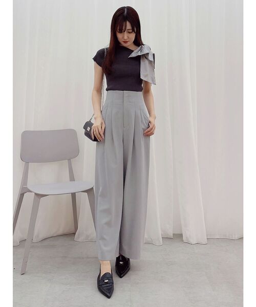 MERCURYDUO（マーキュリーデュオ）の「ピンストライプコルセットタックパンツ（その他パンツ・レディース・ライトグレー/チャコールグレー・SMALL/MEDIUM）」の4枚目の写真