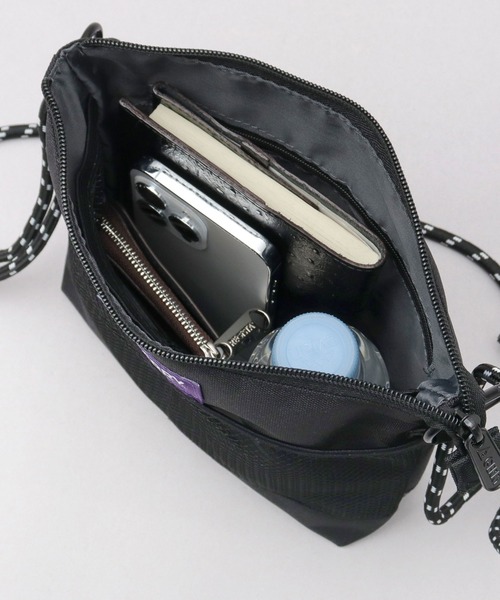 GERRY（ジェリー）の「撥水加工 リサイクルポリエステル（REPREVE） フロントメッシュポケット サコッシュ ミニショルダーバッグ（ショルダーバッグ・メンズ・マルチ/ブラック/ベージュ/グレー・FREE）」の15枚目の写真
