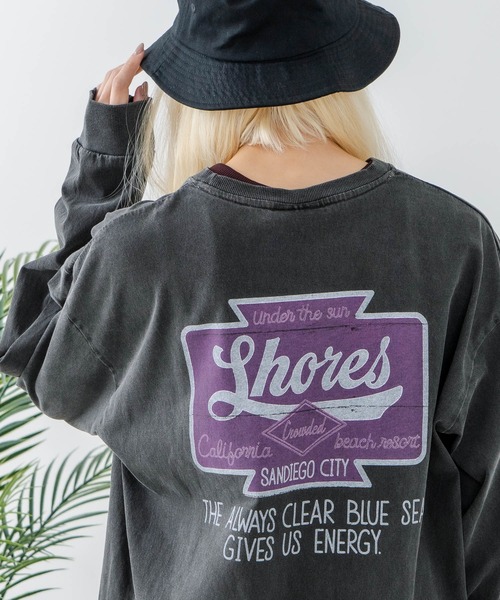 UNDERWRAPS(アンダーラップス)の「【UNDER WRAPS/アンダーラップス】ピグメント加工 バックプリントロンT(Tシャツ/カットソー・レディース・ネイビー/ブラック・LARGE/MEDIUM)」の2枚目の写真
