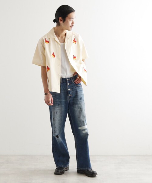 tk.TAKEO KIKUCHI(ティーケータケオキクチ)の「◆K’PJT by AYUTA 『炎刺繍シャツ』(シャツ/ブラウス・メンズ・ブラック系/ホワイト系3・03/02)」の7枚目の写真