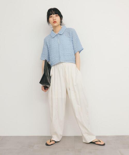 KBF（ケイビーエフ）の「ポップコーンクロップドシャツ（シャツ/ブラウス・レディース・ブルー/ブラック/オフホワイト・ONE）」の17枚目の写真