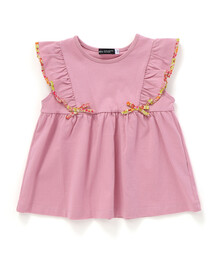 BeBe（ベベ）の「【DEVEAUX】肩フリルノースリーブプルオーバー(90~150cm)（Tシャツ/カットソー）」