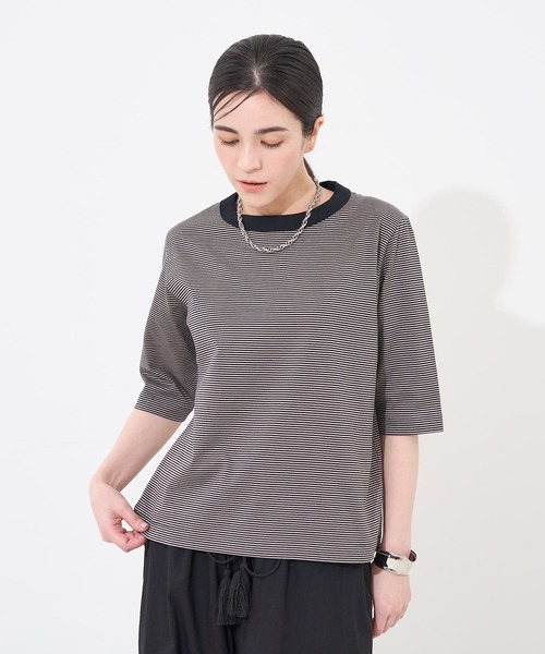 collex（コレックス）の「ベーシックコットンTシャツ（Tシャツ/カットソー・レディース・ブラック/ブラック系その他2/グレー系その他2/ホワイト/ベージュ系その他/ブラック系その他/グレー系その他/ブルー系その他・フリー）」の5枚目の写真