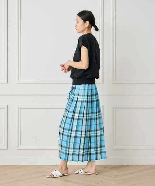 INED（イネド）の「1/28 Good Mood フレンチスリーブニットプルオーバー（ニット/セーター・レディース・カーキ/その他/オフホワイト/ネイビー/オレンジ・9号）」の19枚目の写真