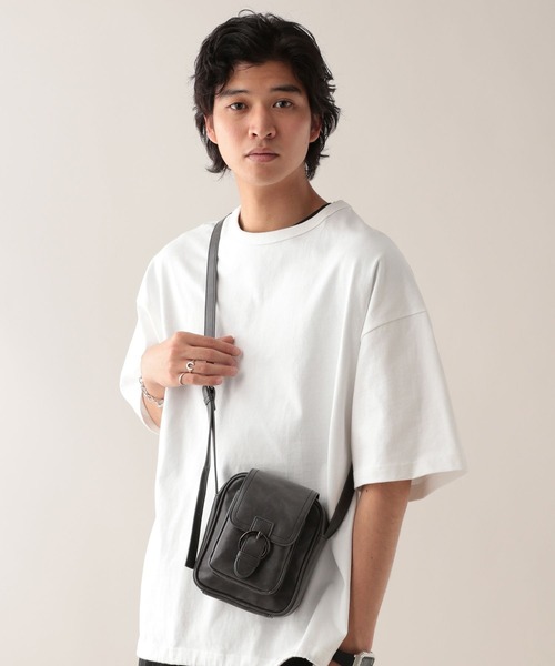 RAGEBLUE(レイジブルー)の「シンセティックレザー/スクエアミニショルダーバッグ(ショルダーバッグ・メンズ・ブラック系その他/グレー系その他・FREE)」の4枚目の写真