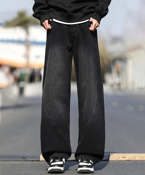 aimoha(アイモハ)の「ワイドシルエットデニムパンツ(デニムパンツ・メンズ・ブラック系その他/ブルー/ベージュ/ブラック・MEDIUM/LARGE/X-LARGE)」の2枚目の写真
