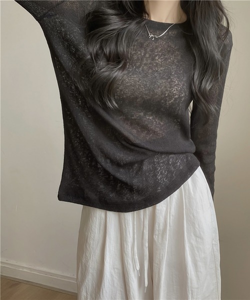 Girly Doll(ガーリードール)の「シアーロングスリーブカットソー(Tシャツ/カットソー・レディース・ホワイト/ブラック/ベージュ/パープル/グレー/ライトグリーン/ピンク/ブルー/モカ/ピンクベージュ・F)」の15枚目の写真