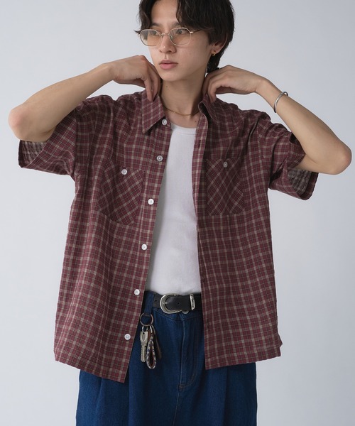 Adoon plain（アドーンプレーン）の「Seersucker Check Shirt / シアサッカーレギュラーチェックシャツ（シャツ/ブラウス・メンズ・ボルドー/ベージュ・LARGE/MEDIUM）」の14枚目の写真