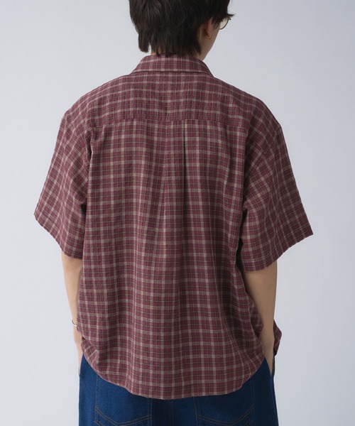 Adoon plain（アドーンプレーン）の「Seersucker Check Shirt / シアサッカーレギュラーチェックシャツ（シャツ/ブラウス・メンズ・ボルドー/ベージュ・LARGE/MEDIUM）」の15枚目の写真