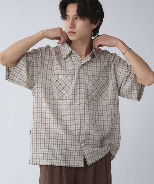 Adoon plain（アドーンプレーン）の「Seersucker Check Shirt / シアサッカーレギュラーチェックシャツ（シャツ/ブラウス・メンズ・ボルドー/ベージュ・LARGE/MEDIUM）」の6枚目の写真