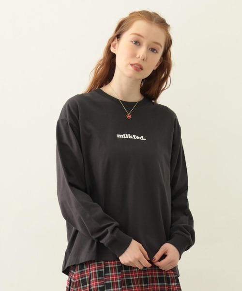 MILKFED.（ミルクフェド）の「COOPER LOGO WIDE L/S TEE（Tシャツ/カットソー・レディース・オフホワイト/ブラウン/チャコール・M/L）」の2枚目の写真