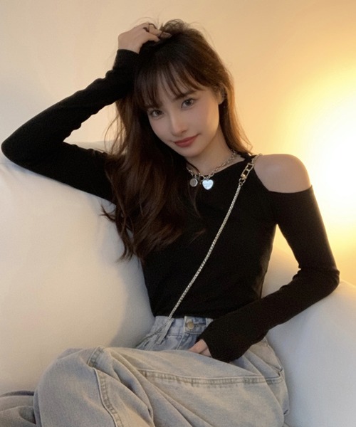 VIBGYOR（ヴィブジョー）の「【EIZZ/アイズ】アシンメトリー ワンショルダー ロングスリーブ トップス（Tシャツ/カットソー・レディース・グレー/ブラック・FREE）」の7枚目の写真