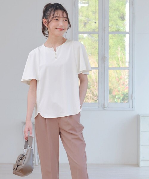 Tiaclasse(ティアクラッセ)の「ブラウス見えフレアスリーブカットソー(Tシャツ/カットソー・レディース・ラベンダー/ブラック/ターコイズブルー/オフホワイト・L/M)」の11枚目の写真