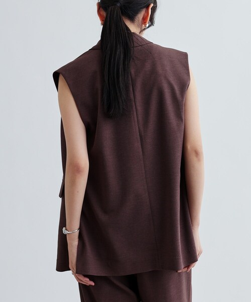 GALLEST（ギャレスト）の「【セットアップ対応】リネンライクジレジャケット【カセット服/通勤・オフィス】（ベスト・レディース・ブラック/ブラウン系その他・36/38/40）」の5枚目の写真