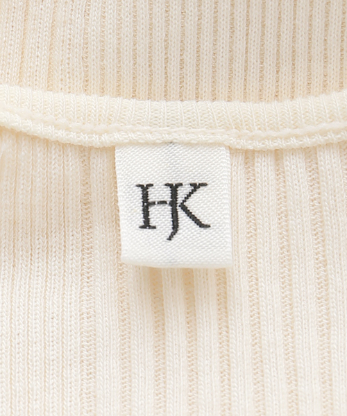 IENA（イエナ）の「HAKUJI/ハクジ RANDOM RIB OPEN BACK CAMI キャミソール H232507（キャミソール・レディース・アイボリー/ブラック系その他・FREE）」の9枚目の写真