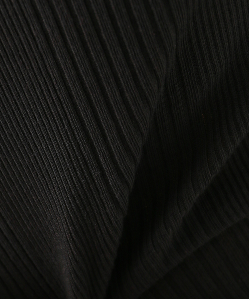 IENA（イエナ）の「HAKUJI/ハクジ RANDOM RIB OPEN BACK CAMI キャミソール H232507（キャミソール・レディース・アイボリー/ブラック系その他・FREE）」の11枚目の写真