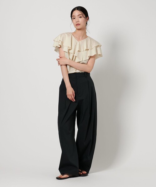 BEAUTY&YOUTH UNITED ARROWS(ビューティーアンドユースユナイテッドアローズ)の「ストライプ レイヤーフリル ブラウス -ウォッシャブル-(シャツ/ブラウス・レディース・オフホワイト・FREE)」の5枚目の写真