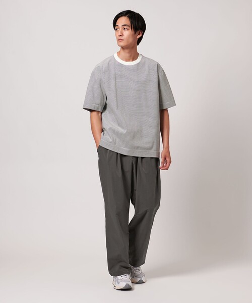 UNITED ARROWS(ユナイテッドアローズ)の「DotAir ドットエア ハーフギャザー ヘムコード 2プリーツパンツ ‐吸水速乾 ストレッチ‐(その他パンツ・メンズ・ダークグレー/ブラック・XL/L/S/M)」の4枚目の写真