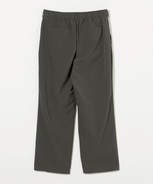 UNITED ARROWS(ユナイテッドアローズ)の「DotAir ドットエア ハーフギャザー ヘムコード 2プリーツパンツ ‐吸水速乾 ストレッチ‐(その他パンツ・メンズ・ダークグレー/ブラック・XL/L/S/M)」の12枚目の写真