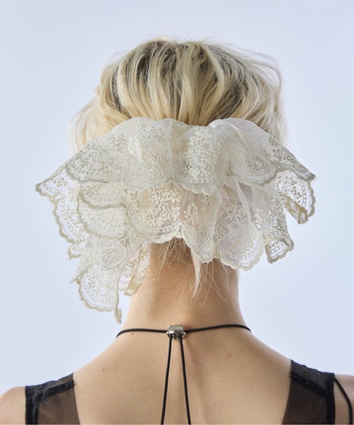 Carmelo(カーメロ)の「Veiled Lace Chouchou / ヴェールレースシュシュ(シュシュ・レディース・アイボリー/ブラック・FREE)」の16枚目の写真