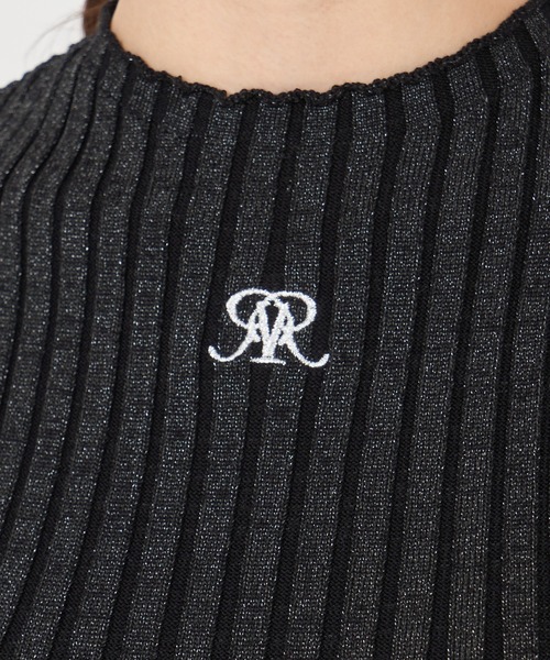 ROYAL PARTY（ロイヤルパーティー）の「エンブレム刺繍ノースリーブラメニットトップス（ニット/セーター・レディース・ベージュ/ブルー/ブラック・FREE）」の7枚目の写真