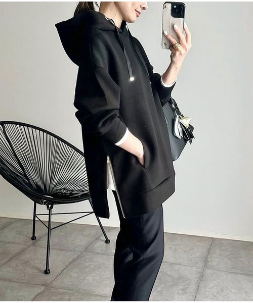 STYLEDOOR（スタイルドア）の「【サイズ展開あり】サイドジップダンボールニットフーディー（パーカー・レディース・サックスブルー/ライトベージュ/ブラック・S/3L/LL/L/M）」の5枚目の写真