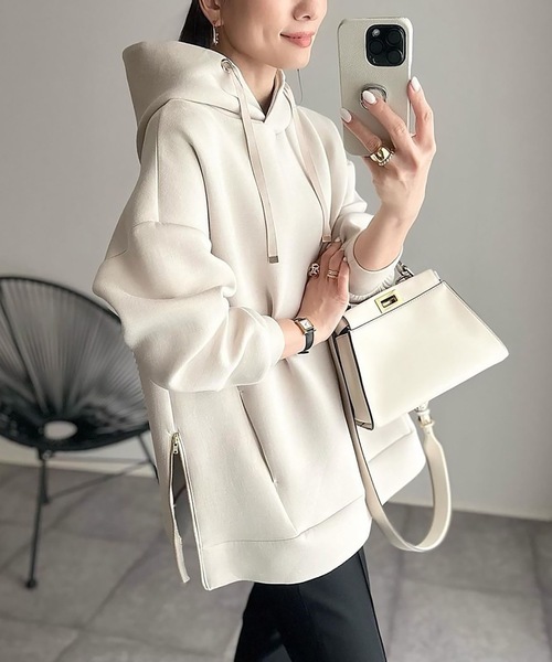 STYLEDOOR（スタイルドア）の「【サイズ展開あり】サイドジップダンボールニットフーディー（パーカー・レディース・サックスブルー/ライトベージュ/ブラック・S/3L/LL/L/M）」の17枚目の写真