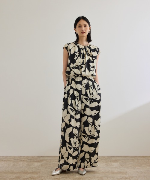 ROPE'（ロペ）の「DEVEAUXジオメトリックフラワーイージーワイドパンツ（その他パンツ・レディース・ブラック/オレンジ・38/36）」の16枚目の写真