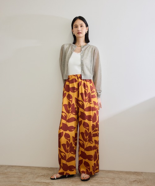 ROPE'（ロペ）の「DEVEAUXジオメトリックフラワーイージーワイドパンツ（その他パンツ・レディース・ブラック/オレンジ・38/36）」の21枚目の写真